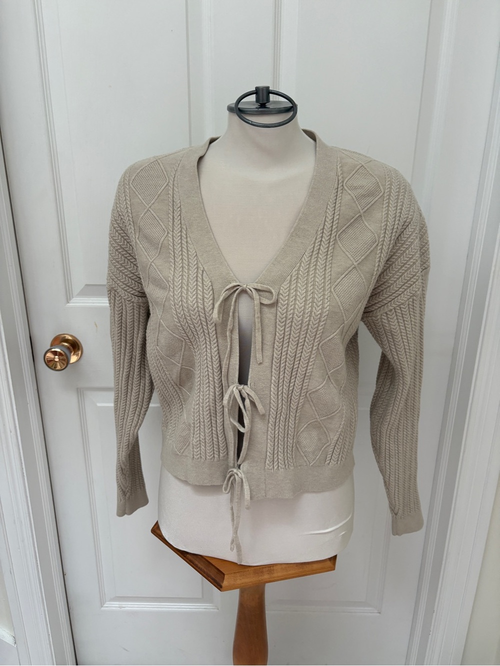 twik Cream Tie-Front Cable Knit Cardigan Sweater ladies large